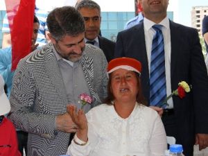 Ak Parti’li Nebati, Engellilerle Bir Araya Geldi