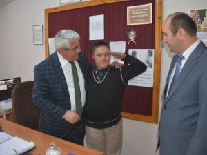 Başkan Karaçanta Engelli Öğrencileri Ziyaret Etti