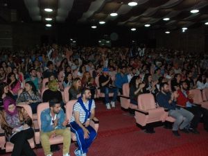 Altan Erkekli Dicle Üniversitesi Öğrencileriyle Buluştu