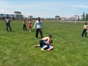 Güreş Seçmeleri Yapıldı