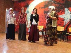 Silopi’de Tiyatro Yarışması Düzenlendi