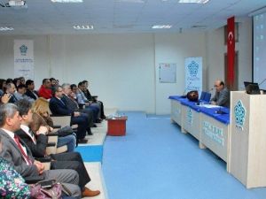 NEÜ’de Abdurrahim Karakoç Anıldı