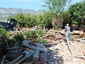 Çıralı’da Sezon Öncesi Yıkıma Tepki