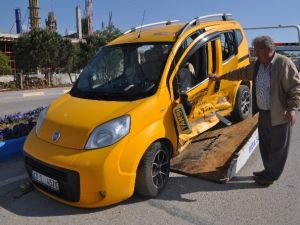 Biga’da Trafik Kazası; 2 Yaralı