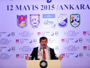 Başbakan Davutoğlu’ndan Başkan Gökçek’e “Durak” Teşekkürü