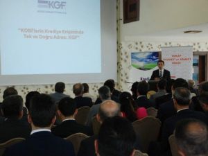 Tokat’ta KOBİ’lerle Bankacılar Toplantıda Buluştu