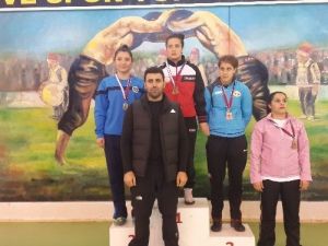 ARÜ’de Sportif Başarıda Anlamlı Yükseliş...