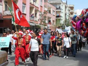 Engeliler Haftası’nda Farkındalık Yürüyüşü