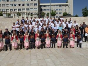 Polonyalı Efelerden Zeybek Oyunu