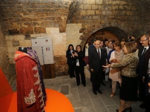 “Gelenekten Geleceğe Kutnu" Sergisi Açıldı