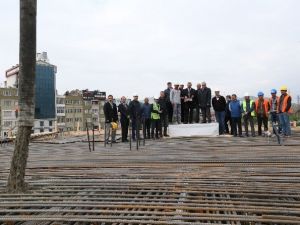 Karayolları Kavşağı’na İlk Tabliye Betonu Atıldı