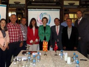 AYSO’dan Makedon’ya Çıkartması
