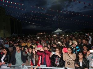 Iğdır Üniversitesi’nde ”Bahar Şenlikleri”