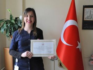 Sivas’ta Yılın Hemşiresi ‘Nezahat Mercan’ Seçildi