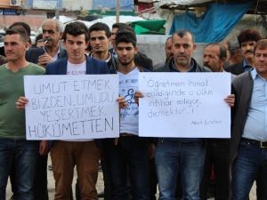 Ataması Yapılmayan Öğretmenlerden Protesto