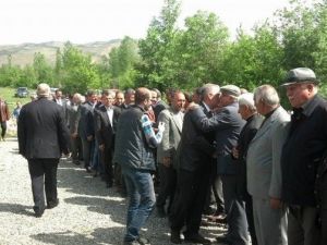 AK Parti Milletvekili Adayları Seçim Çalışmalarını Sürdürüyor