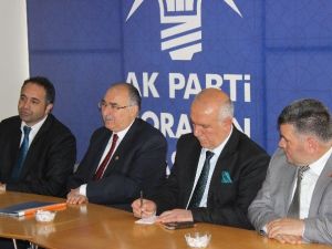 Adnan Yılmaz, Horasan’da Kapı Kapı Gezdi