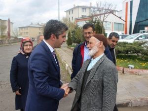 Genç Aday Tarıkdaoğlu, Kıskandırıyor