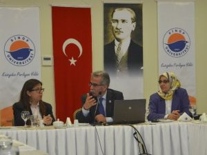 Rektörden Valiye Brifing