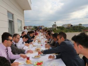 Genel Sekreterden Hemşirelere Kahvaltı