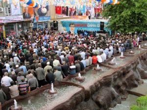 Miting Gibi Açılış