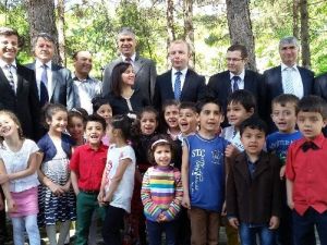 Miniklerin Sergisi Büyük Beğeni Topladı