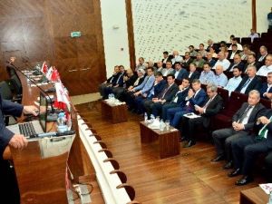 AK Parti Heyeti İş Dünyasıyla Buluştu