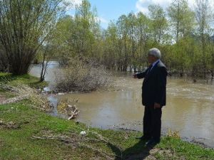 Tercan’da Yağmur Su Baskınlarına Neden Oldu