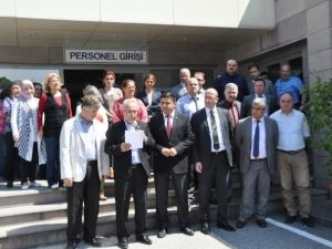 Sakarya Büro Memur Sen Üyeleri Sosyal Güvenlik Haftası Nedeniyle Bir Basın Açıklaması Yaptı