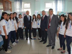 İMKB Anadolu Lisesinde TÜBİTAK Bilim Fuarı Düzenlendi