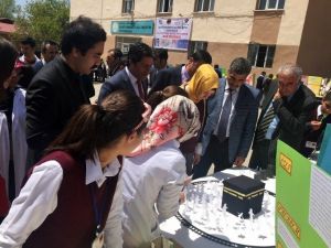 Adilcevaz’da TÜBİTAK Bilim Fuarı Düzenlendi