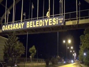 Genç Kızın Yaya Üst Geçidinde İntihar Girişimi