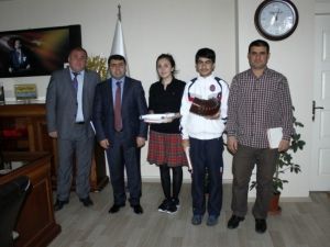 Türk Patent Enstitüsünün Türkiye Genelinde Düzenlediği Sergiye, Van’dan 2 Öğrencimiz Gidiyor