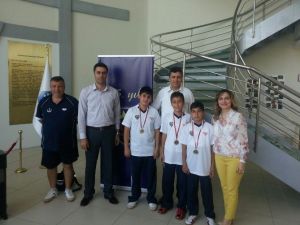 Özel İkem Koleji Masa Tenisi’nde Yine Şampiyon