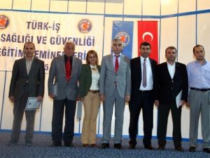 Zonguldak’ta Düzenlenen Türk-iş’in Eğitim Semineri Sona Erdi