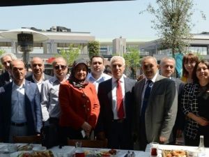 Ramazan Sokağı Bu Yıl Cumhuriyet Meydanı’nda