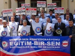 Öğretmene Şiddete Sert Tepki