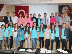 Kumluca’da "AB’yi Tanıyalım" Konulu Bilgi Yarışması Yapıldı