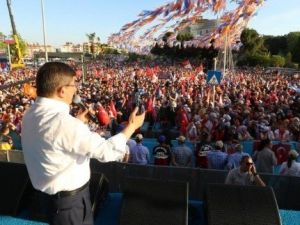 Başbakan Davutoğlu: “Artık Milyonlarca Menderes Var”