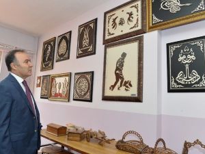 Vali Altıparmak Yapımına Başlanan Kırık Tüneli İnşaatında İncelemelerde Bulundu