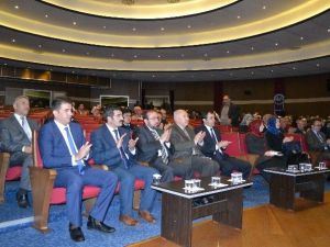 Erzurum’da “Bir Yetime Aile Olmak” Paneli