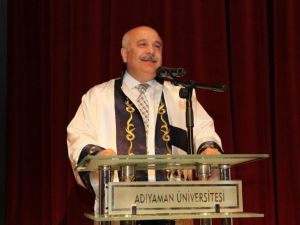 Rektör Gönüllü’den Duyarlı Davranış