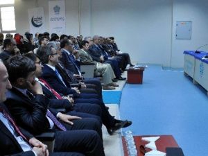 Prof. Dr. Osman Okka NEÜ’de Konferans Verdi