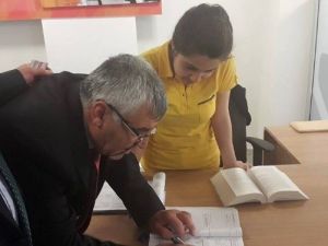 Milletvekili Adayı Seyfullah Hızarcı, Eğitimci Yönüyle De Ön Planda