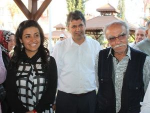 AK Parti Kepez İlçe Teşkilatı, Seçim Çalışmalarını Mahallelerde Sürdürüyor