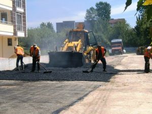 Cumhuriyet Mahallesinde Yollar Asfaltlandı