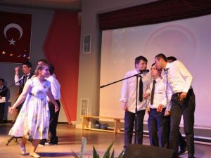 Özel Çocukların Özel Gecesi