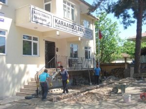 Köydeki Hizmet Binasına Engelli Rampası