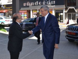 Başkan Gümrükçüoğlu, Bakan İpek’ten Trabzon İçin 3 Talepte Bulundu