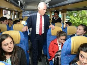 Nilüfer’de Öğrencilerin Yüzü Gülüyor